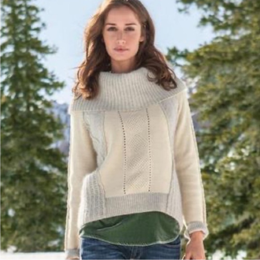 Sundance Cable Knit Pointelle Lambswool Cowl Neck Sweater size Medium Gray Cream